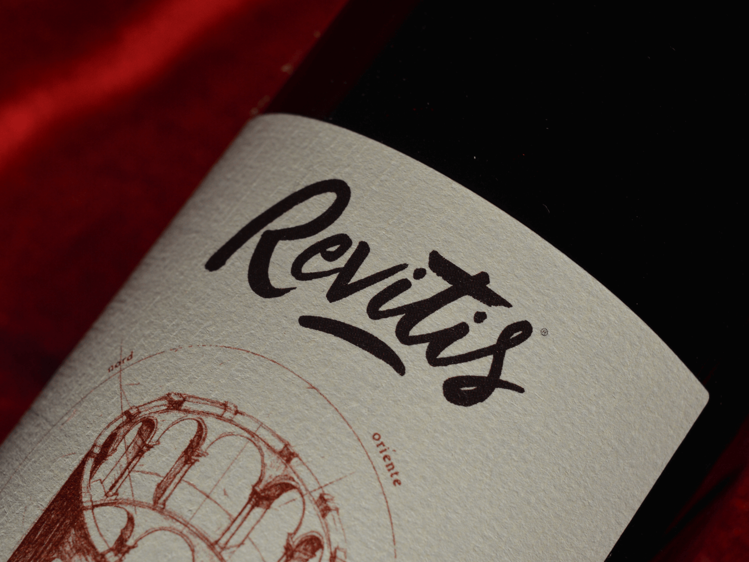 Revitis Wine